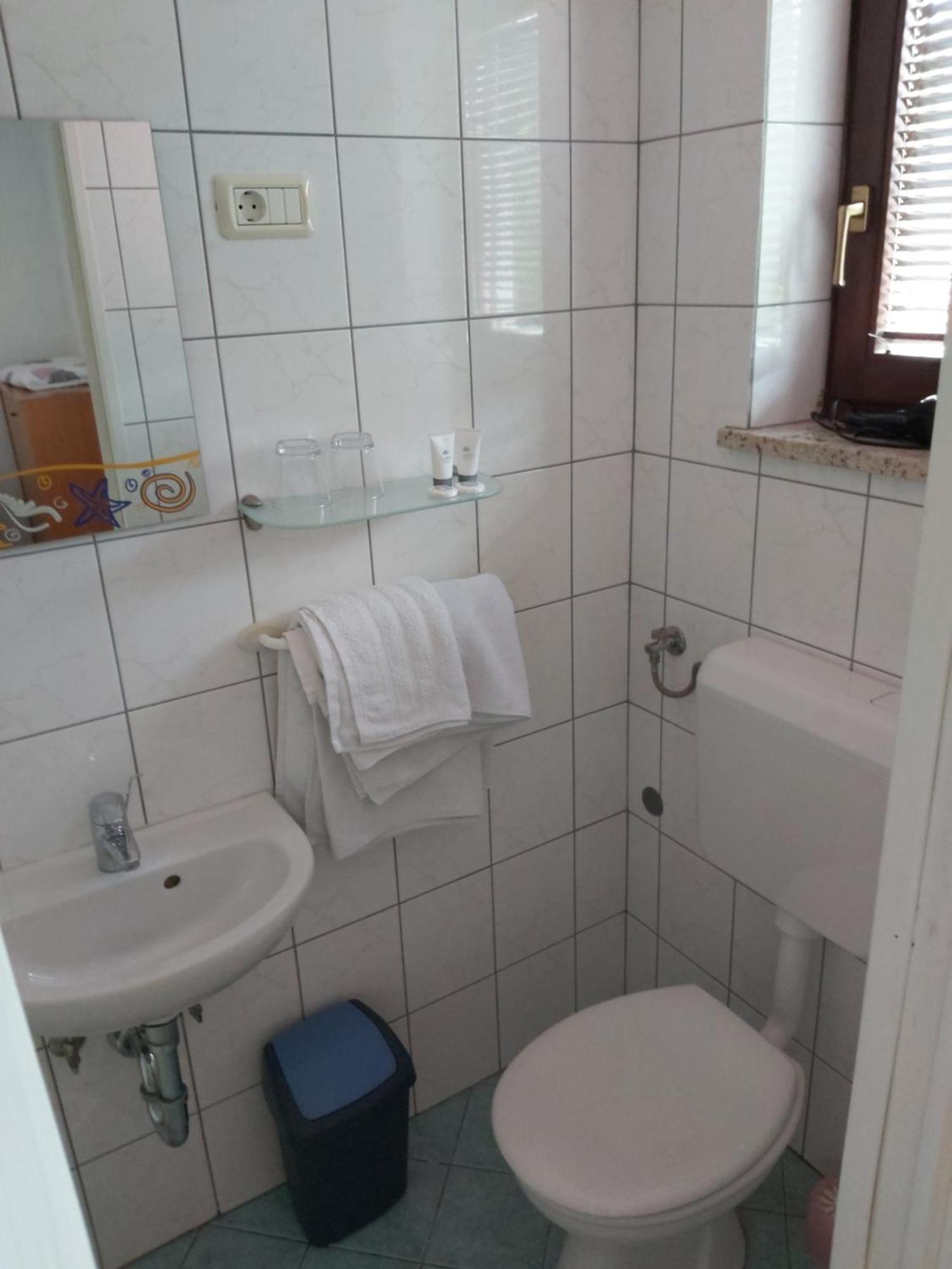 Rooms Zagon Postojna Ngoại thất bức ảnh